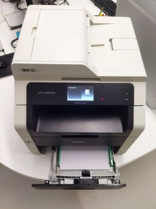 Impresora Brother MFC-9330CDW Láser Color