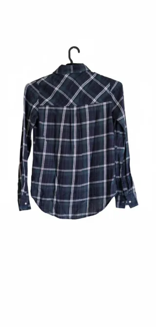 Camisa de cuadros azul y verde