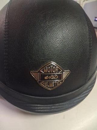 Casco de moto estilo retro