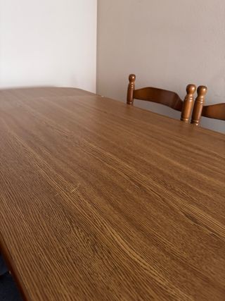 Mesa y 4 Sillas Comedor Madera