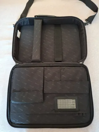 Funda para portátil negra