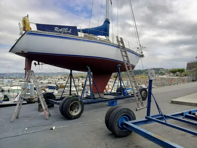 Velero Grop 84 (8,40m)