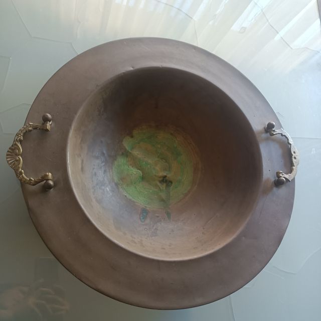 Brasero antiguo metal dorado y gris