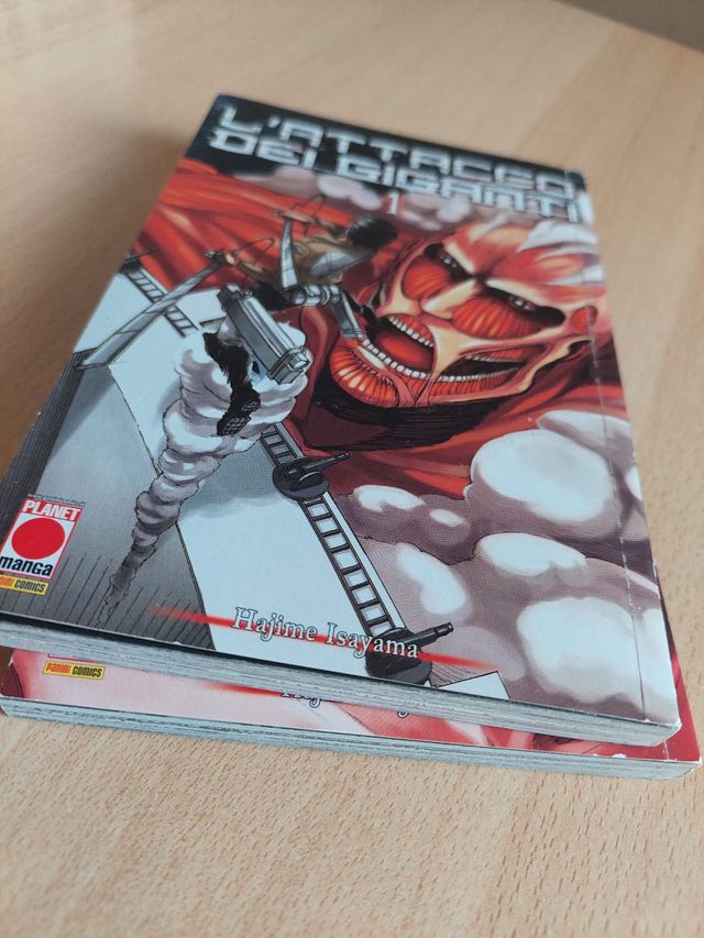 L'Attacco dei Giganti 1-2 manga Italiano prima ed.