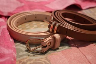 ¡OFERTA! Lote 7 pantalones y 4 cinturones Mujer