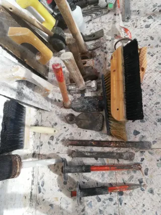 Lote herramientas albañilería