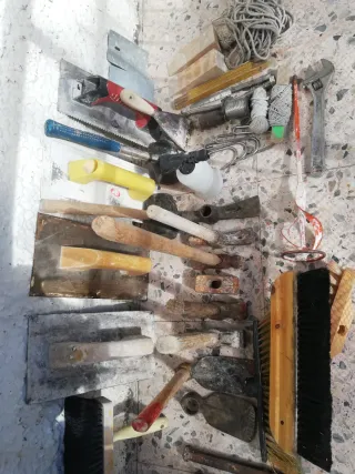 Lote herramientas albañilería