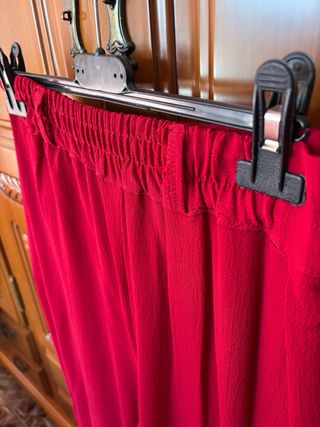 Pantalones anchos rojos de vestir