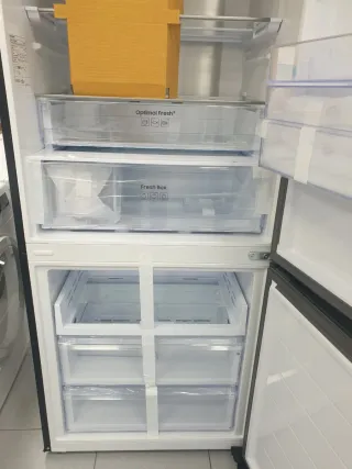 Nevera Samsung nueva con tara