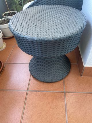 Mesa y 2 Sillones Terraza Ratán