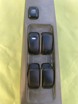 Botonera Elevalunas Mitsubishi Galant