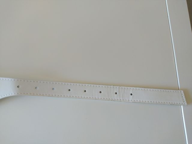 Cinturón Minueto Blanco Hebilla Plateada