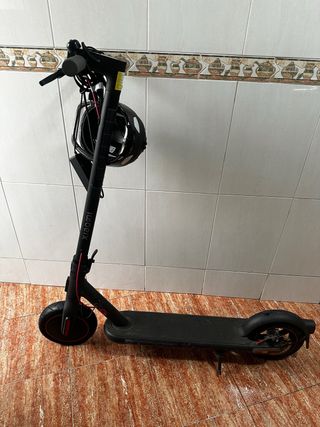 Patín Eléctrico Xiaomi Negro