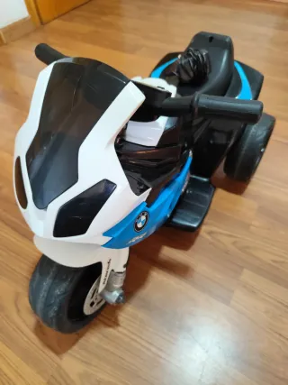 Moto a batería BMW RR