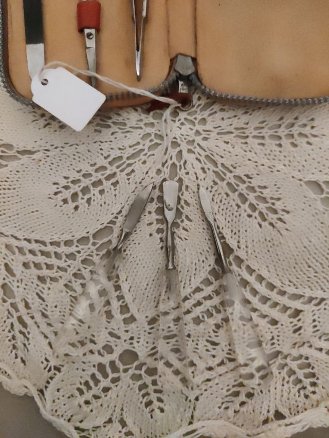 Set manicure vintage