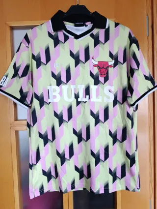 Camiseta New Era Bulls