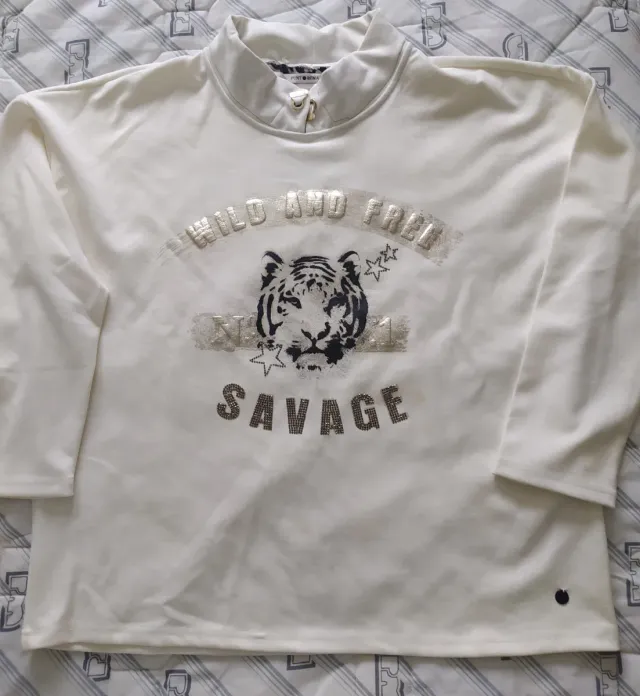 Lote 2 sudaderas: blanca y negra