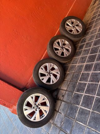 Llantas Volkswagen 205/60 R16 92V 5x100