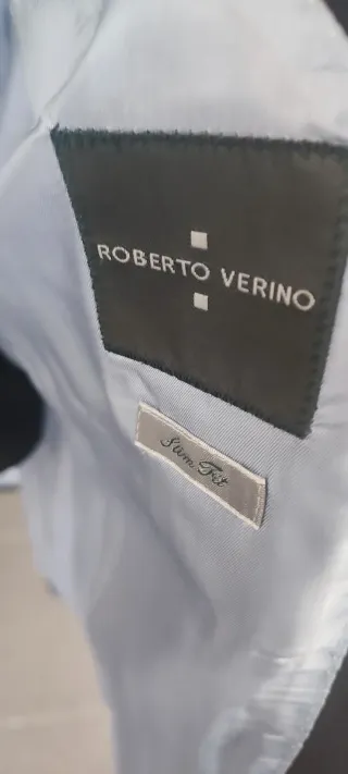 Traje negro elegante