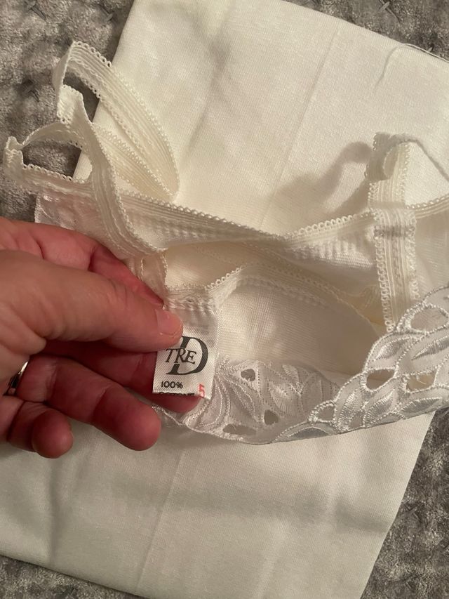 Canotta intima pizzo donna