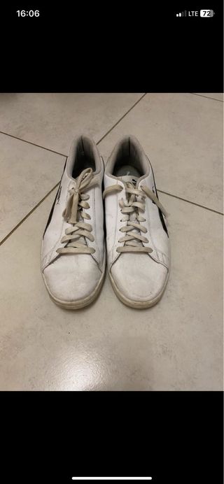 Scarpe Puma bianche e nere
