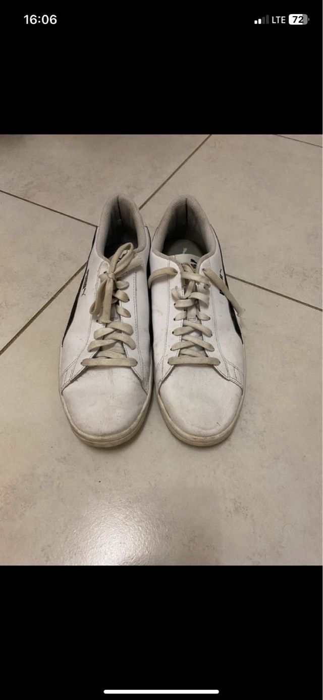 Scarpe Puma bianche e nere