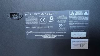 Amplificador Fender Mustang I