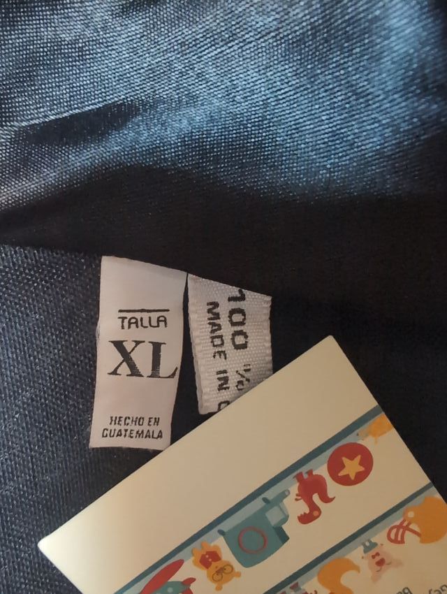 Colete bordado preto e castanho