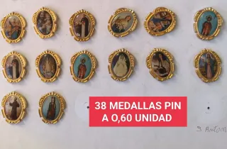 Lote 38 Medallas Pin Santos