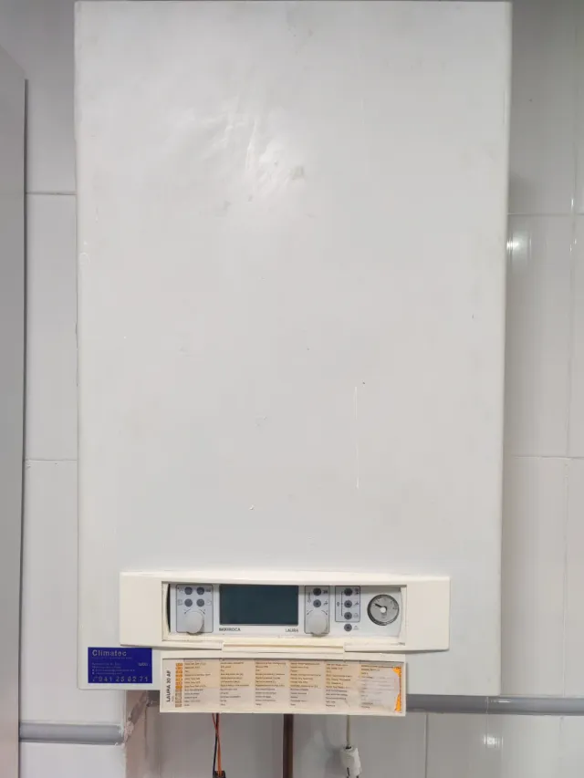 Caldera Saunier Duval Blanca