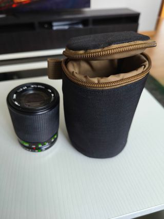 Teleobjetivo Samyang f=70-210mm