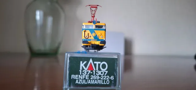 Kato Mitsubishi Renfe 269 Mille Strisce