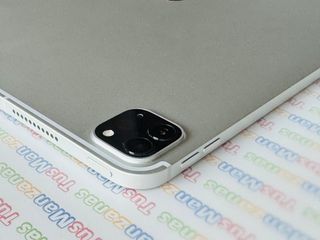 iPad Pro 12.9 M1 2TB Cellular + Magic Keyboard