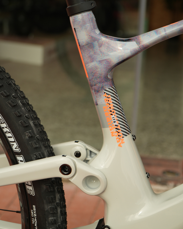 Bicicleta Scott Spark Team Issue 2025