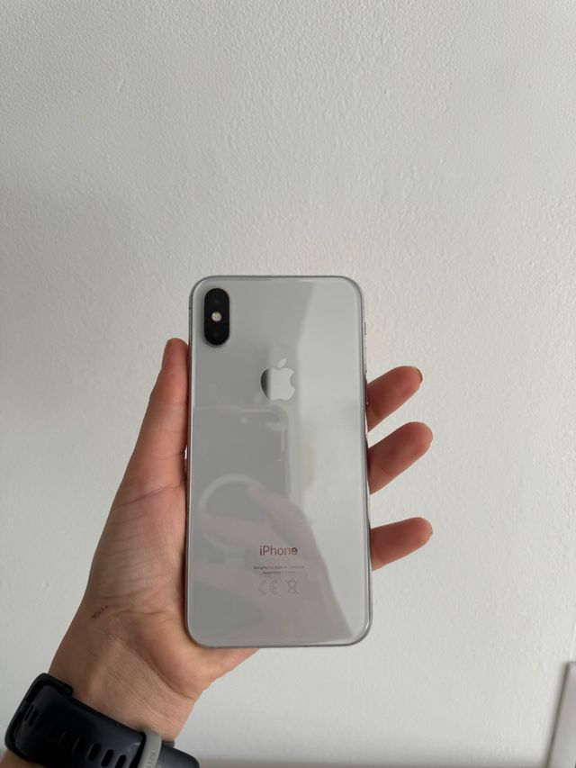 iPhone X Argento