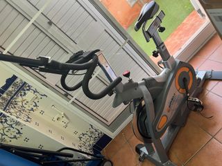 Bicicleta Estática BH Spada 2 Racing