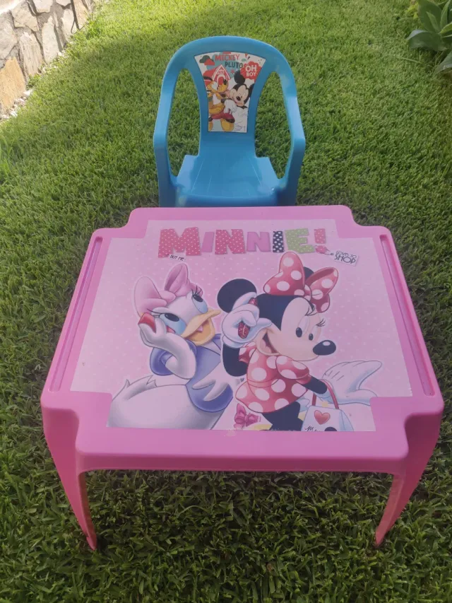 Mesa y Silla Infantil Minnie Mouse
