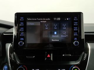 Toyota Corolla Business 1.8 125H ECVT 5p