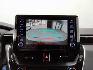 Toyota Corolla Business 1.8 125H ECVT 5p