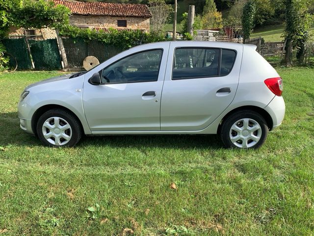 Dacia Sandero 2016