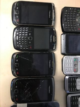 Lotto 24 Telefoni Cellulari Nokia Samsung BlackBer