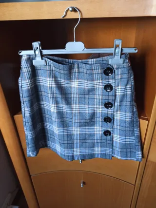 Falda pantalón cuadros gris y blanco