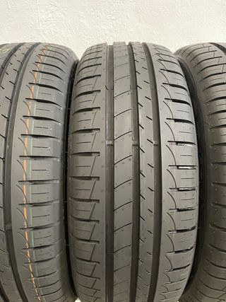 4x Nuevo 185/55 R15 82H GoodYear Efficient Grip