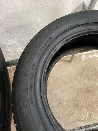 4x Nuevo 185/55 R15 82H GoodYear Efficient Grip