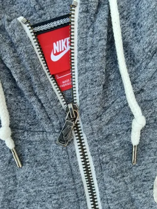 Chaqueta Nike Gris Talla S
