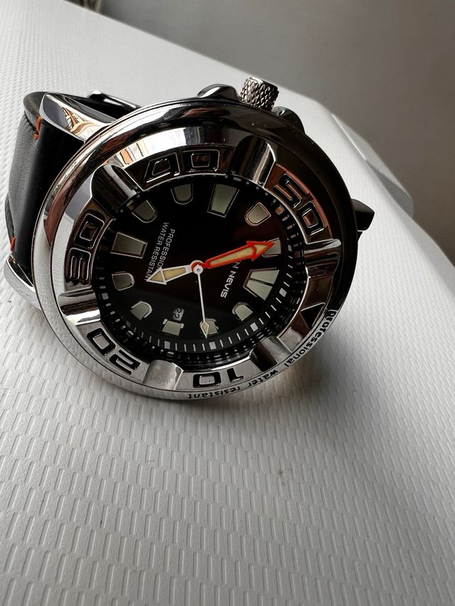 Reloj Deportivo Ben Nevis Negro/Plateado