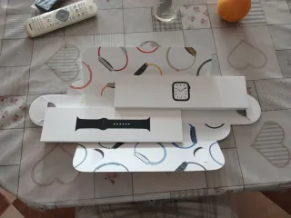 Apple Watch Series 7 GPS 45mm Negro