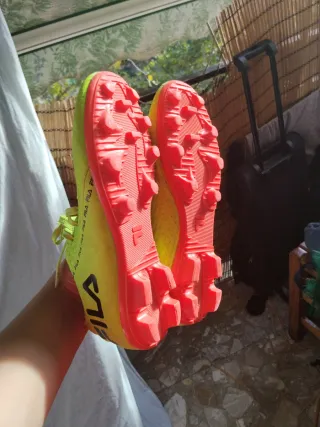 Zapatillas de fútbol Fila es en Valencia 