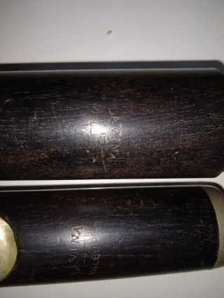 Flauta travesera antigua de madera