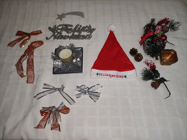 Artículos de Navidad.